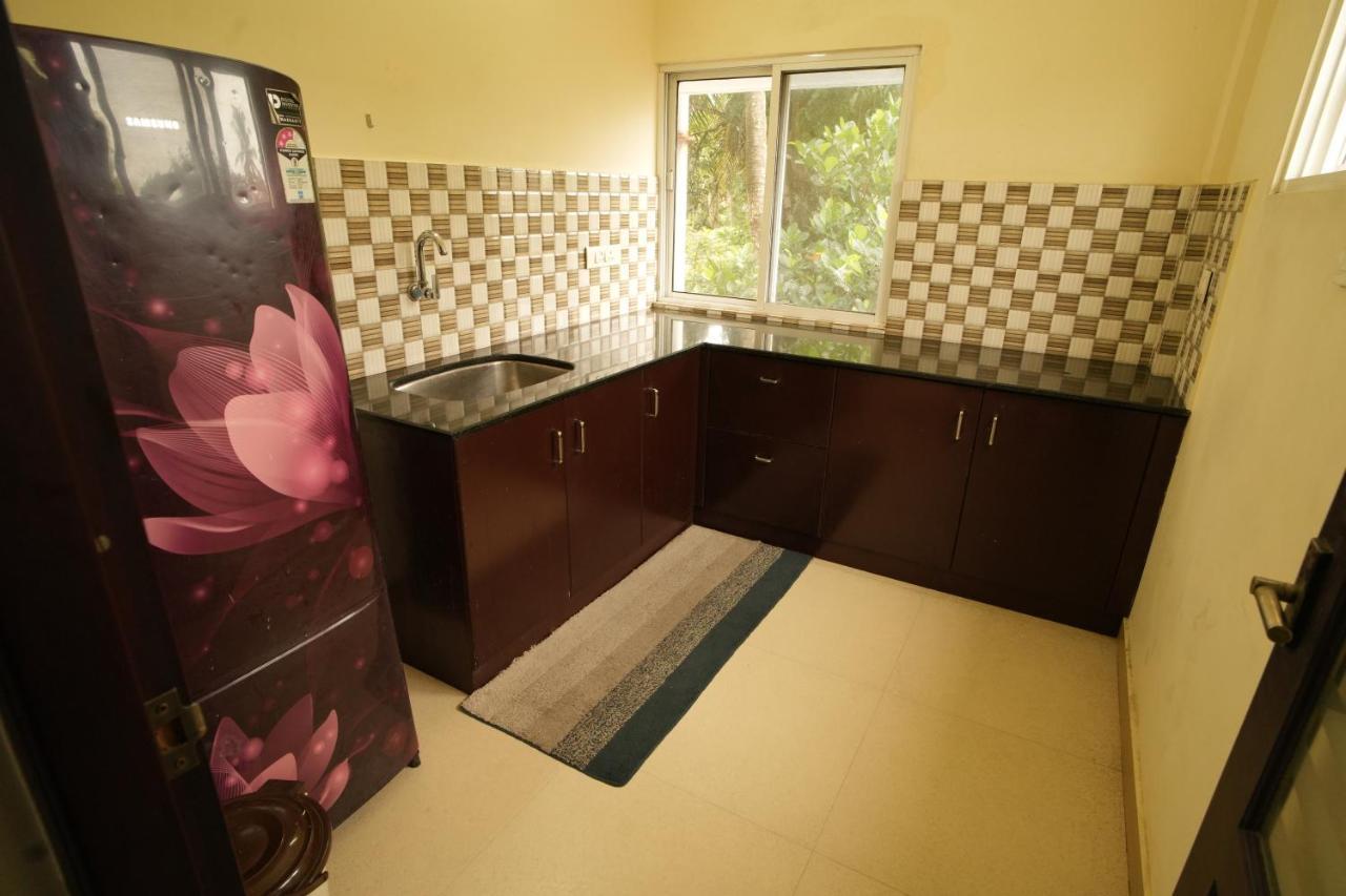 K V Suites Kochi Esterno foto